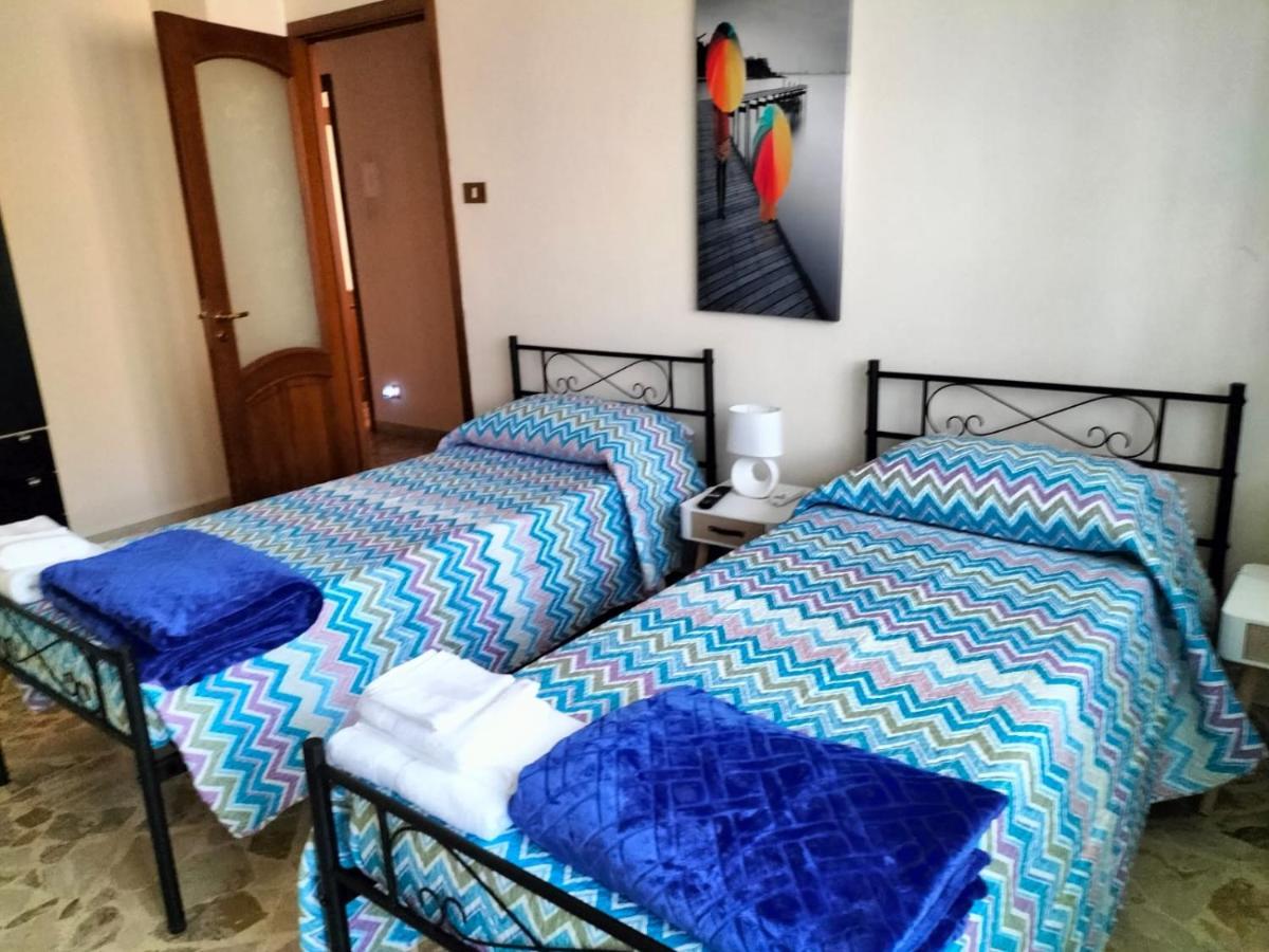 New Dawn Apartment, Appartamento Turistico, Casa Per Vacanza, Tre Camere Indipendenti Catânia Exterior foto